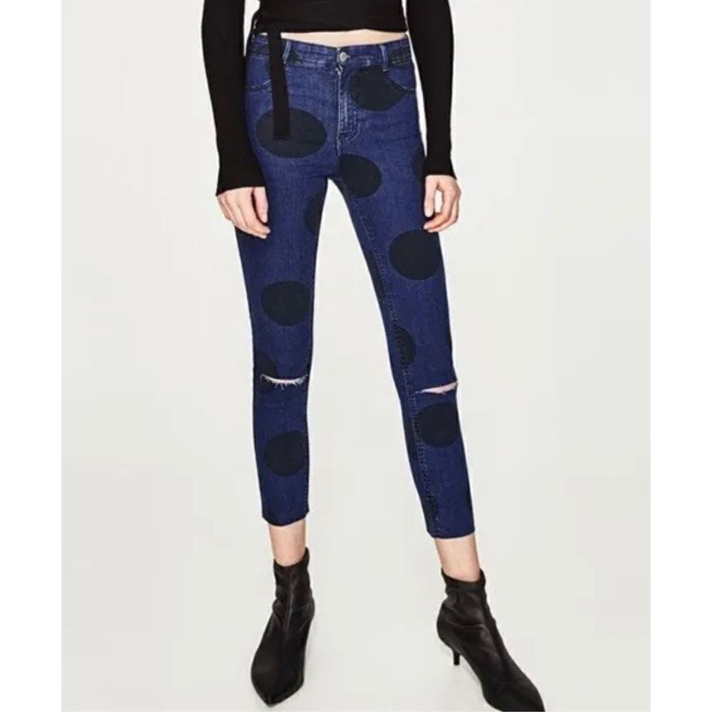 Zara Trafaluc Slit Knee Jegging Jeans Women's Size 00‎ Raw Hem Polka Dot